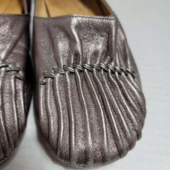Chocolat Blu Cam2 Metallic Bronze Moccasin Pleated Flats 6 - Picture 3 of 10